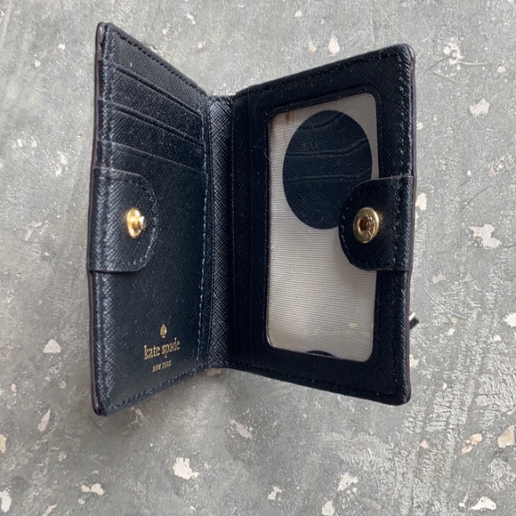 Kate Spade wallet - Picture 2 of 3